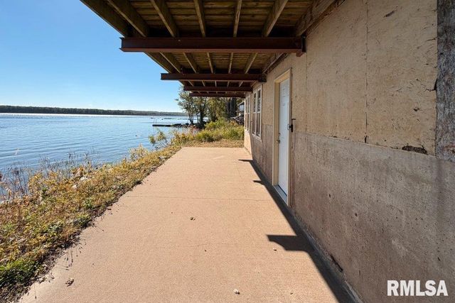 3456 IOWA Highway, Muscatine, IA 52761