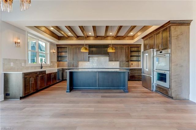 7688 Kyran Court, Oak Ridge, NC 27310