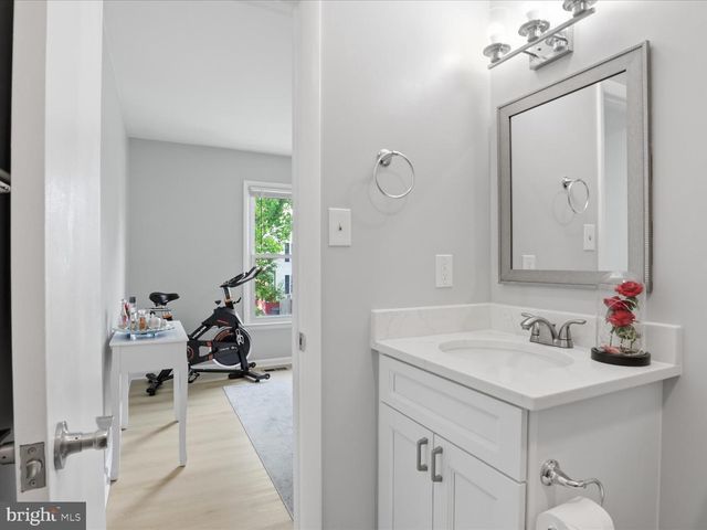 6382 PATIENCE CT, Alexandria, VA 22315