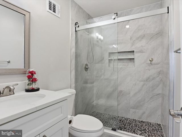 6382 PATIENCE CT, Alexandria, VA 22315