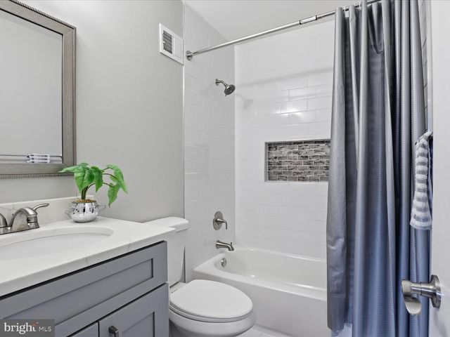 6382 PATIENCE CT, Alexandria, VA 22315