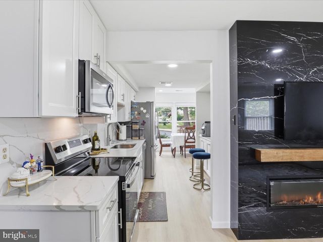 6382 PATIENCE CT, Alexandria, VA 22315