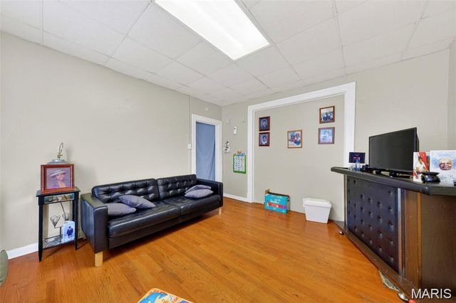 4703 Labadie Avenue, St Louis, MO 63115