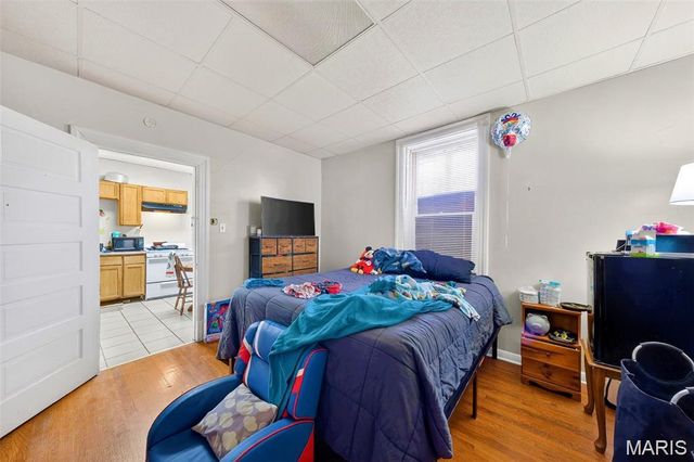 4703 Labadie Avenue, St Louis, MO 63115