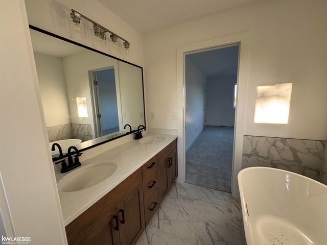 72160 Van Dyke Avenue, Romeo, MI 48065