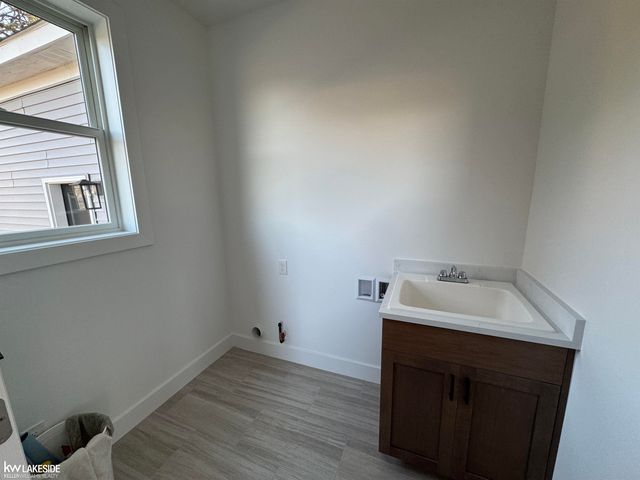 72160 Van Dyke Avenue, Romeo, MI 48065