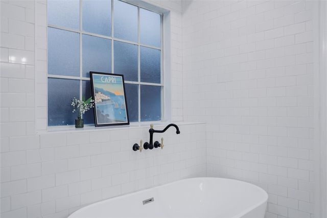 17527 Sandy Cliffs Drive, Houston, TX 77090