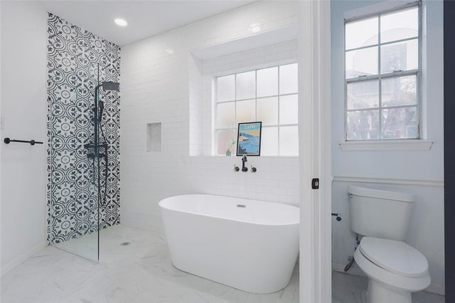 17527 Sandy Cliffs Drive, Houston, TX 77090