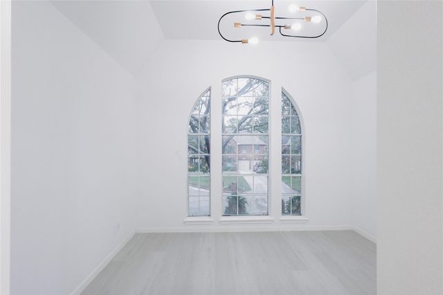 17527 Sandy Cliffs Drive, Houston, TX 77090