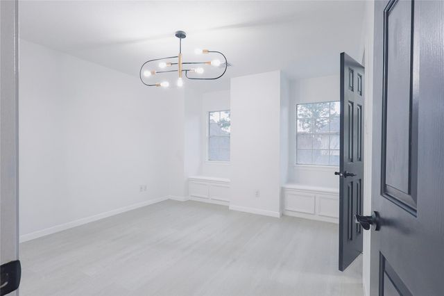 17527 Sandy Cliffs Drive, Houston, TX 77090