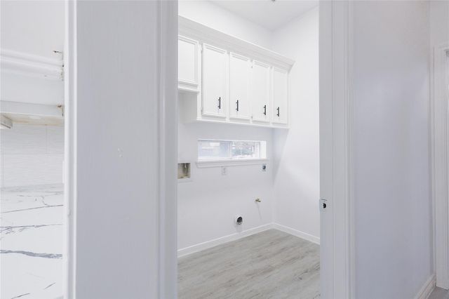 17527 Sandy Cliffs Drive, Houston, TX 77090