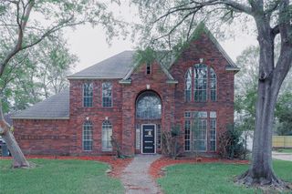 17527 Sandy Cliffs Drive, Houston, TX 77090