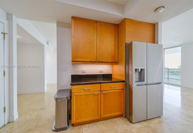 3201 NE 183rd St 2502, Aventura, FL 33160