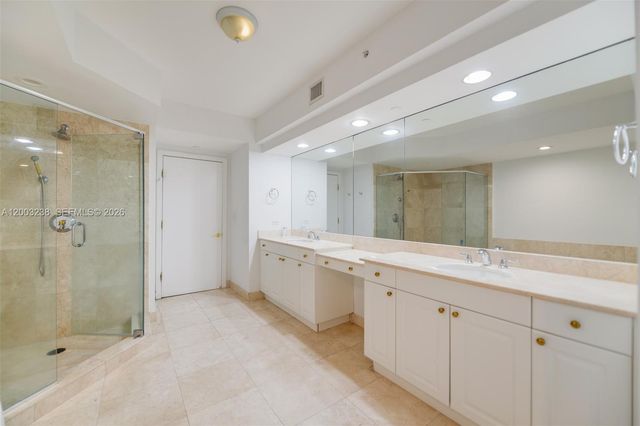 3201 NE 183rd St 2502, Aventura, FL 33160