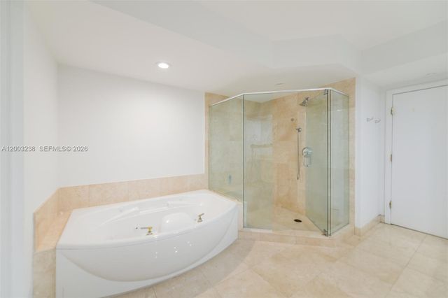 3201 NE 183rd St 2502, Aventura, FL 33160