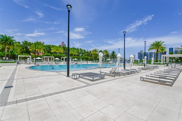 3201 NE 183rd St 2502, Aventura, FL 33160