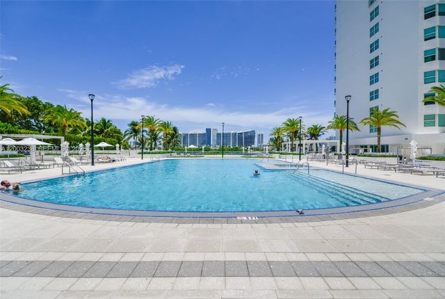3201 NE 183rd St 2502, Aventura, FL 33160