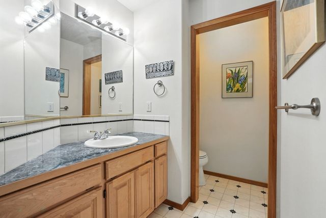 1607 E Wildflower Ln, Spokane, WA 99224