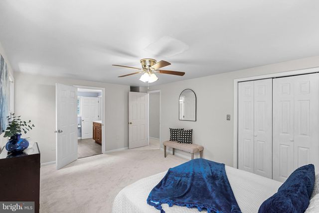 2284 DOSINIA CT, Reston, VA 20191