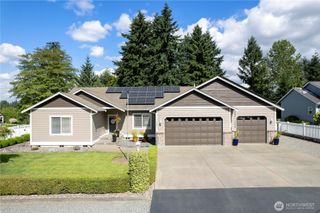 11821 67th Avenue E, Puyallup, WA 98373