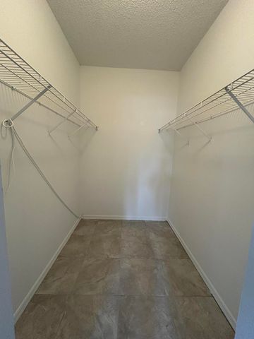 974 SE Albatross Avenue, Port St. Lucie, Port St Lucie, FL 34983