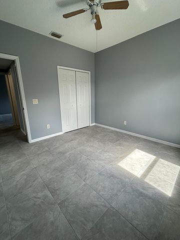 974 SE Albatross Avenue, Port St. Lucie, Port St Lucie, FL 34983