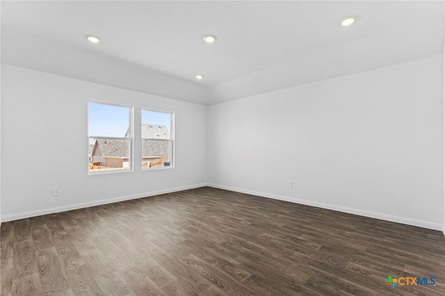 211 Las Lomas Drive, San Marcos, TX 78666