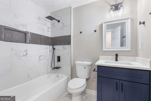 2531 Falcon Ridge Drive, Grayson, GA 30017