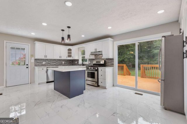 2531 Falcon Ridge Drive, Grayson, GA 30017