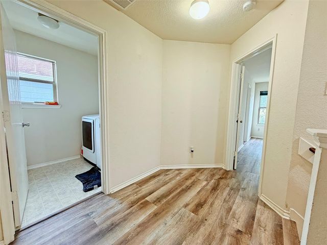 9507 Narnia Springs Court, Houston, TX 77075