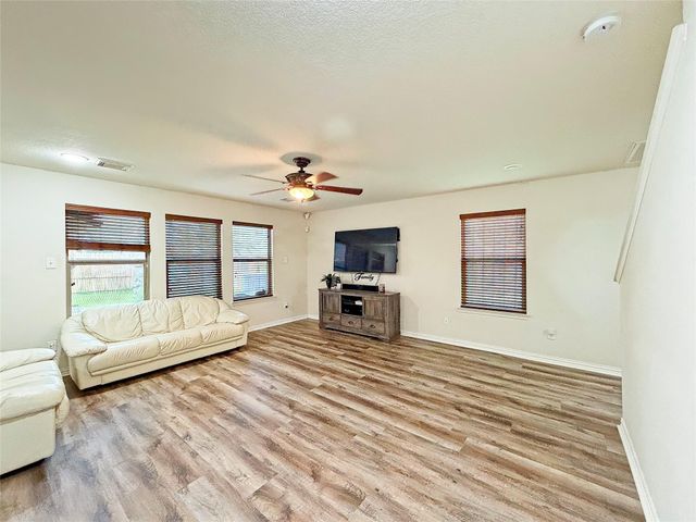 9507 Narnia Springs Court, Houston, TX 77075