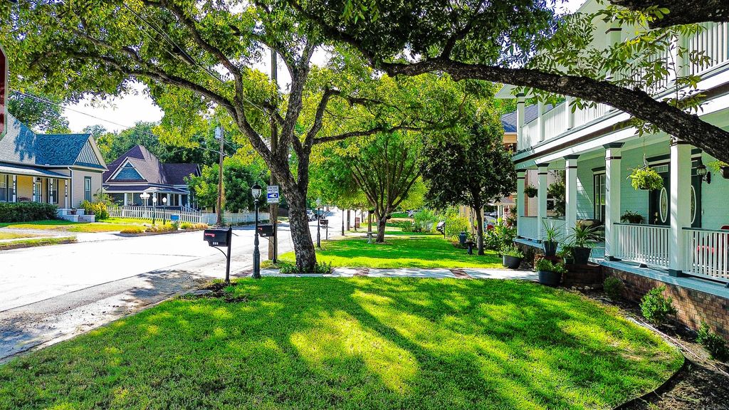 300 W Spring Street, Weatherford, TX 76086 — photo 4