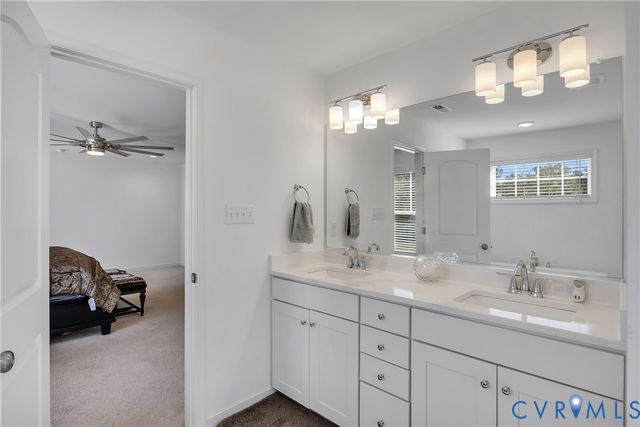 9400 Kinnerton Dr, Midlothian, VA 23112