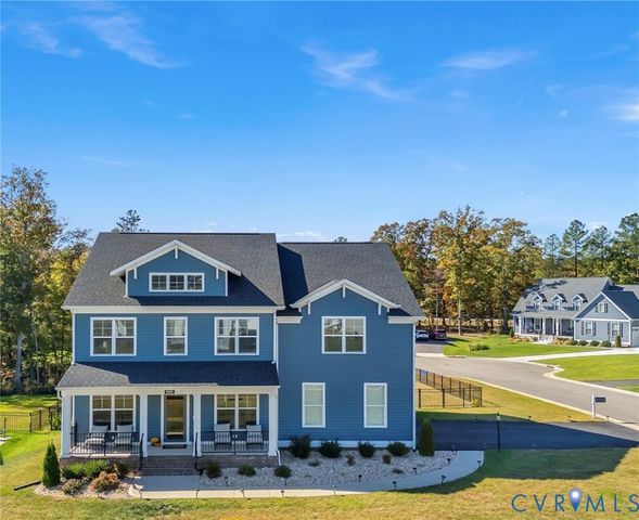 9400 Kinnerton Dr, Midlothian, VA 23112