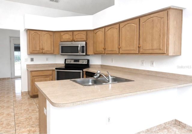 1901 ASHLEY OAKS COURT, St Cloud, FL 34771