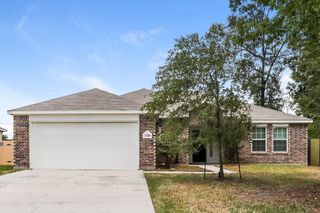 17189 Glen Oaks Drive, Conroe, TX 77385