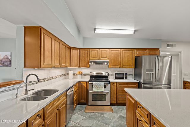 7005 N Wade Road, Tucson, AZ 85743