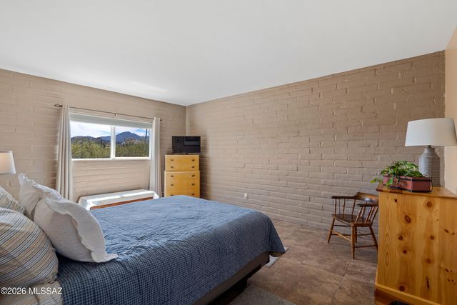 7005 N Wade Road, Tucson, AZ 85743