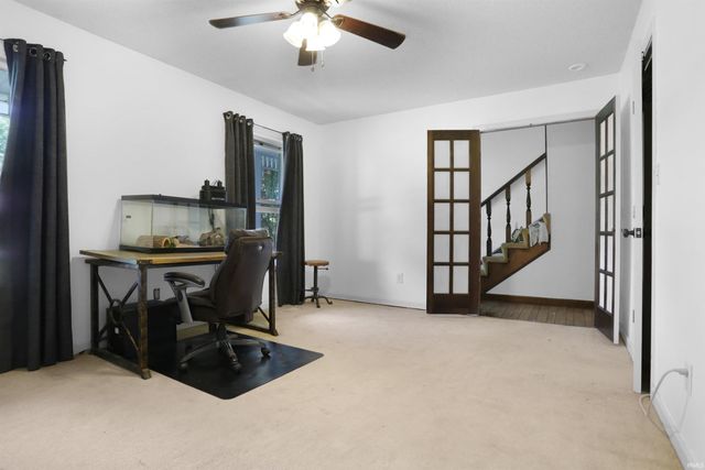 2649 Viehe Drive, Evansville, IN 47725