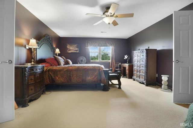2649 Viehe Drive, Evansville, IN 47725