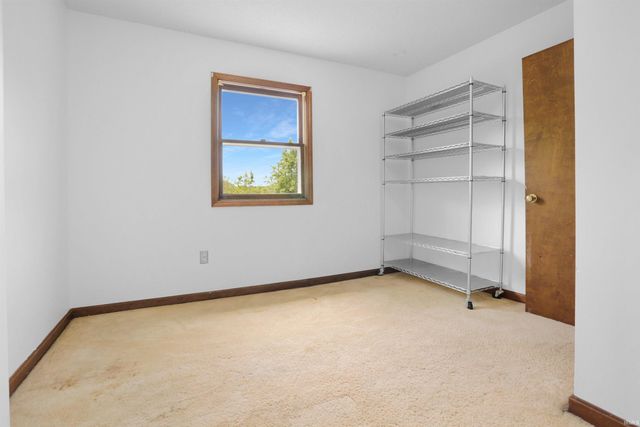 2649 Viehe Drive, Evansville, IN 47725