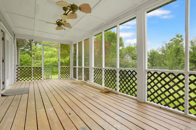 2649 Viehe Drive, Evansville, IN 47725