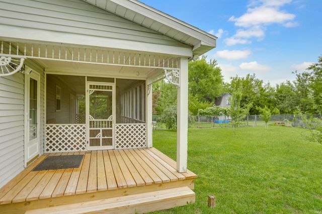 2649 Viehe Drive, Evansville, IN 47725