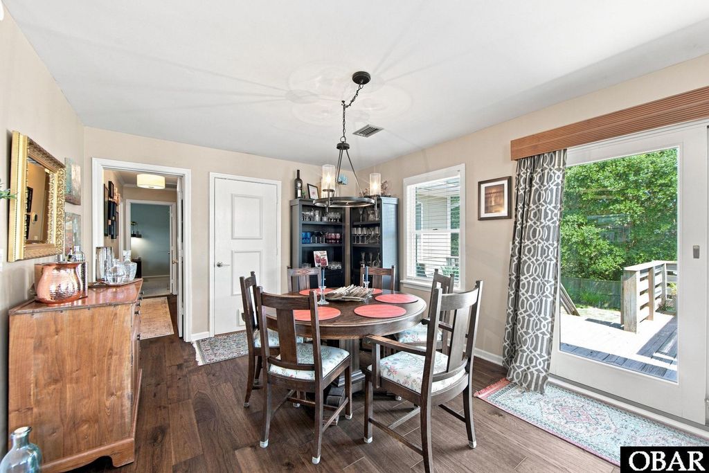 Image 22 of property listing at 4901 Palmer Drive, Kitty Hawk, NC 27949