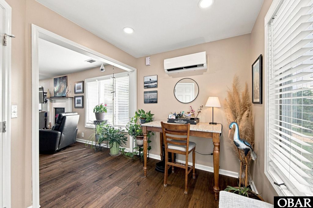Image 26 of property listing at 4901 Palmer Drive, Kitty Hawk, NC 27949