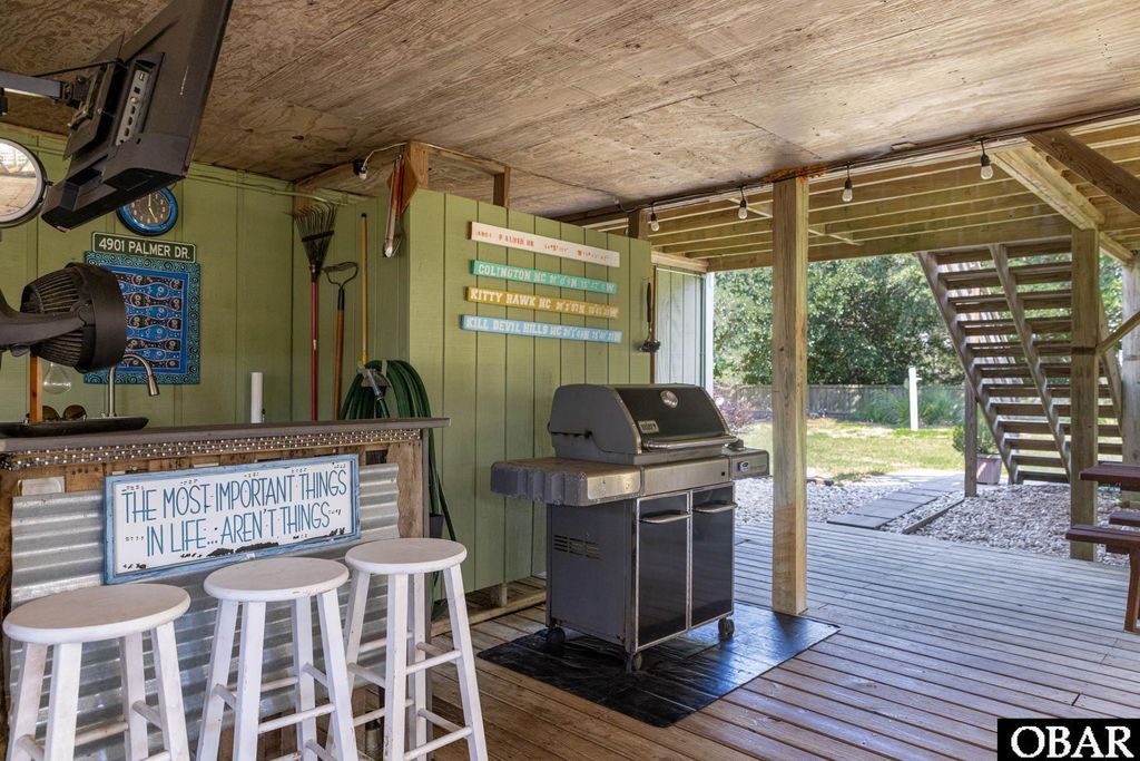 Image 49 of property listing at 4901 Palmer Drive, Kitty Hawk, NC 27949