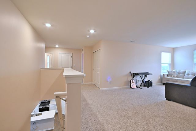 1381 Vineyard Lane, Pingree Grove, IL 60140