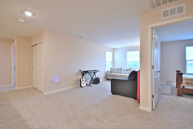 1381 Vineyard Lane, Pingree Grove, IL 60140