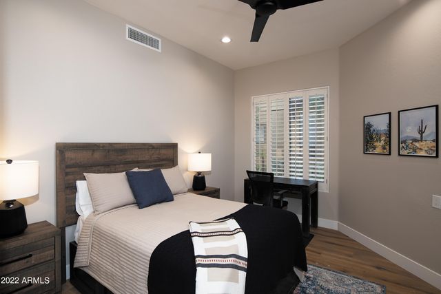 9270 E THOMPSON PEAK Parkway 346, Scottsdale, AZ 85255