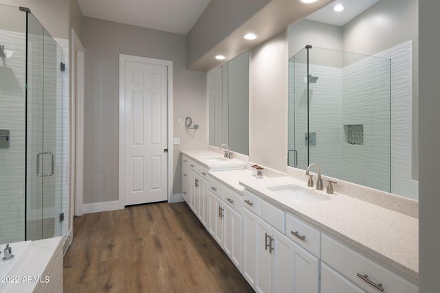 9270 E THOMPSON PEAK Parkway 346, Scottsdale, AZ 85255